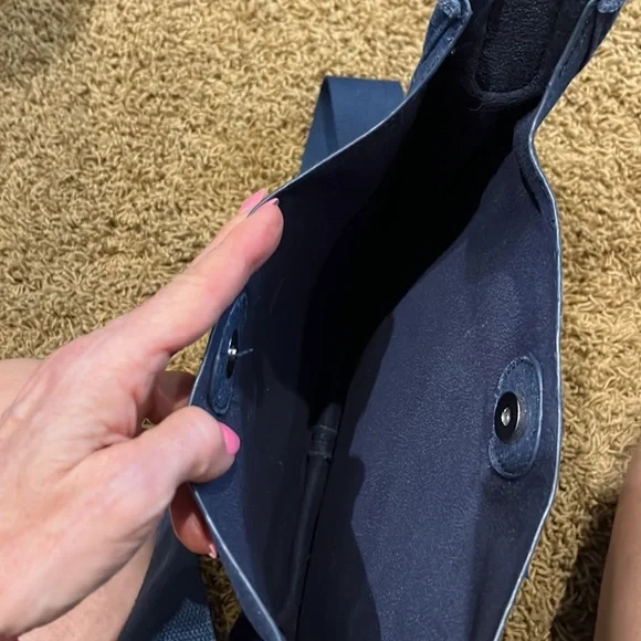 Denim crossbody bag with crystal skull on the front - Picture 5 of 5